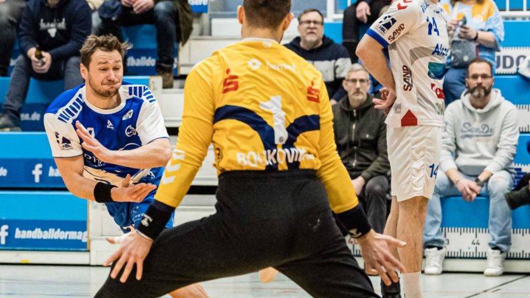 Joshua Reuland war zusammen mit Jan Reimer bester TSV-Werfer gegen Großwallstadt, Foto: Zaunbrecher