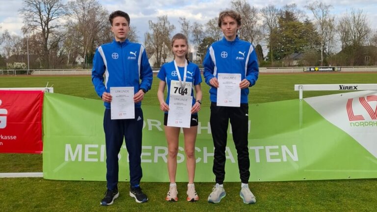 Jan Prinz, Charlotte Voigt und Claas Riekenbrauk. (TSV Bayer Dormagen)