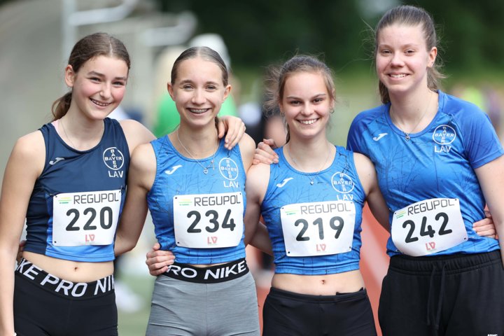 Klara Krueger, Imke Hohn, Lara Savu und Emilia Marquart. (v.l./Copyright: Dirk Gantenberg)
