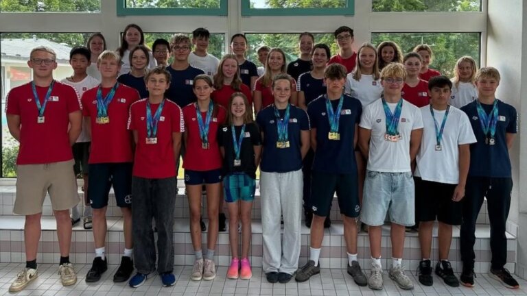 33-köpfiges Team bei den Bezirksmeisterschaften Rhein-Wupper