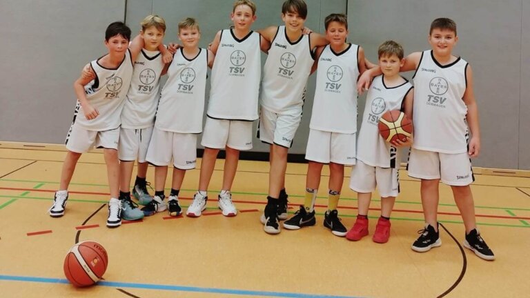 U12