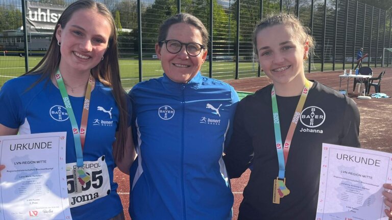 Lena Hartstein, Ulrike Wölm, Johanna Antonia Libertus (v.l./TSV Bayer Dormagen)